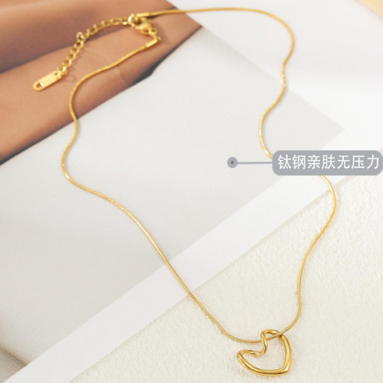Ins-Style Hexagram Moon Necklace (Gold Tone) - Lightweight Luxury Look
