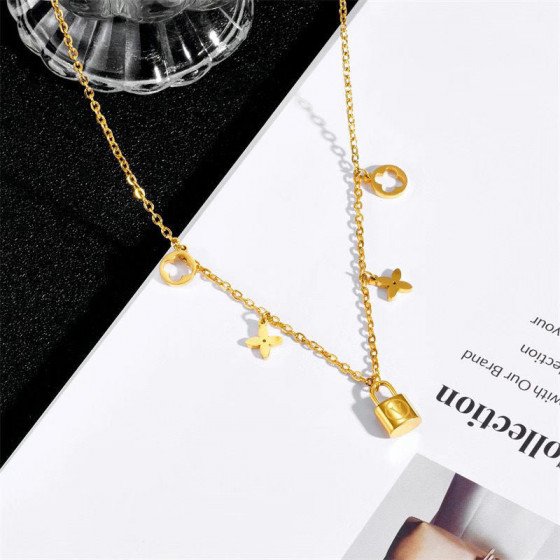Champagne Gold Butterfly Choker Necklace 2026 Trend | Non-Tarnish Everyday Wear