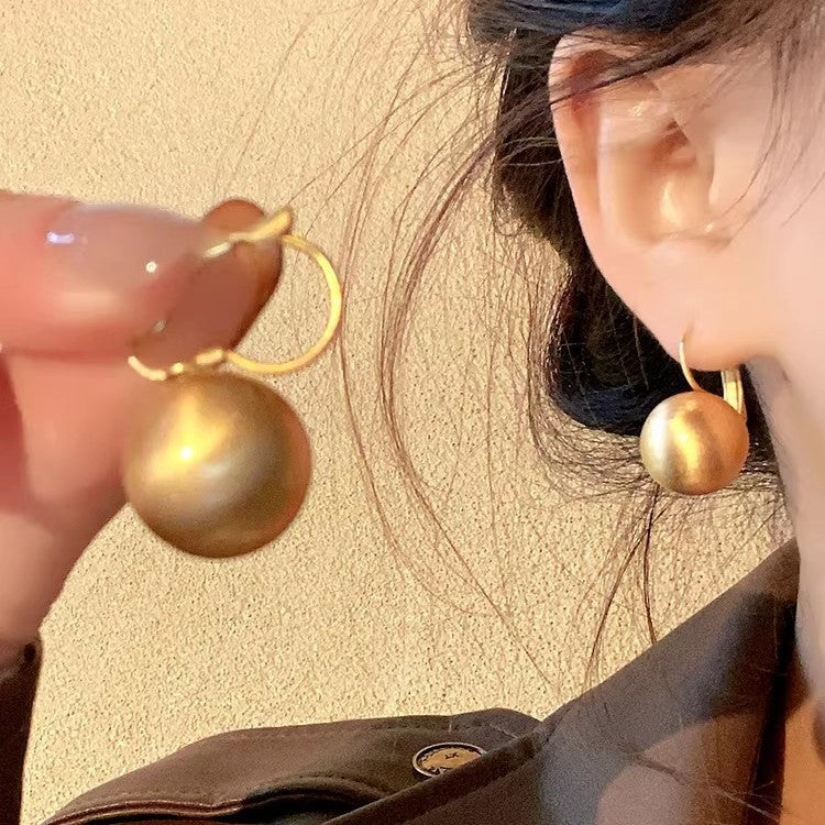 ba51cb41-0c7c-48ee-968d-a613d2097f98